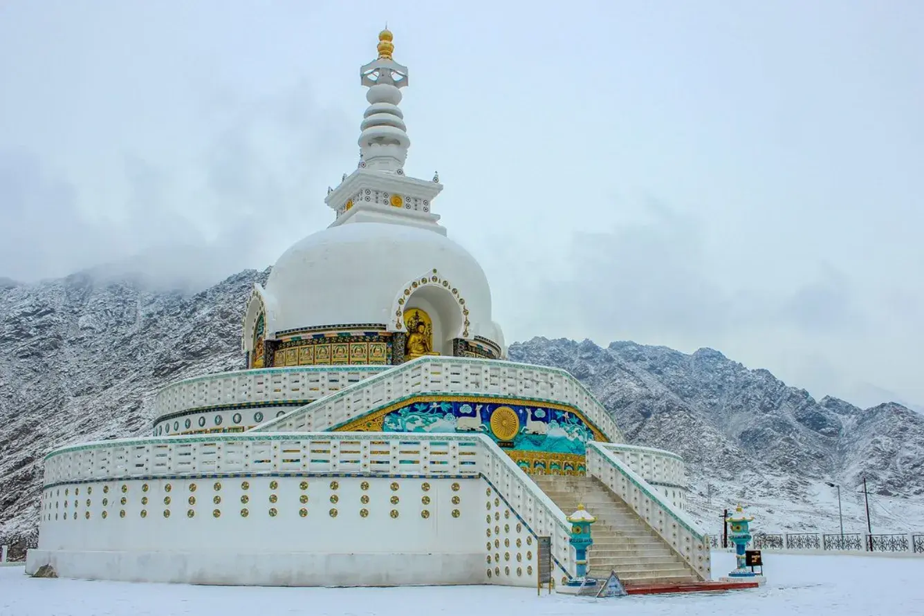 bach-thap-stupa-le-giang