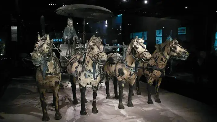 binh-ma-dung-tay-an-6