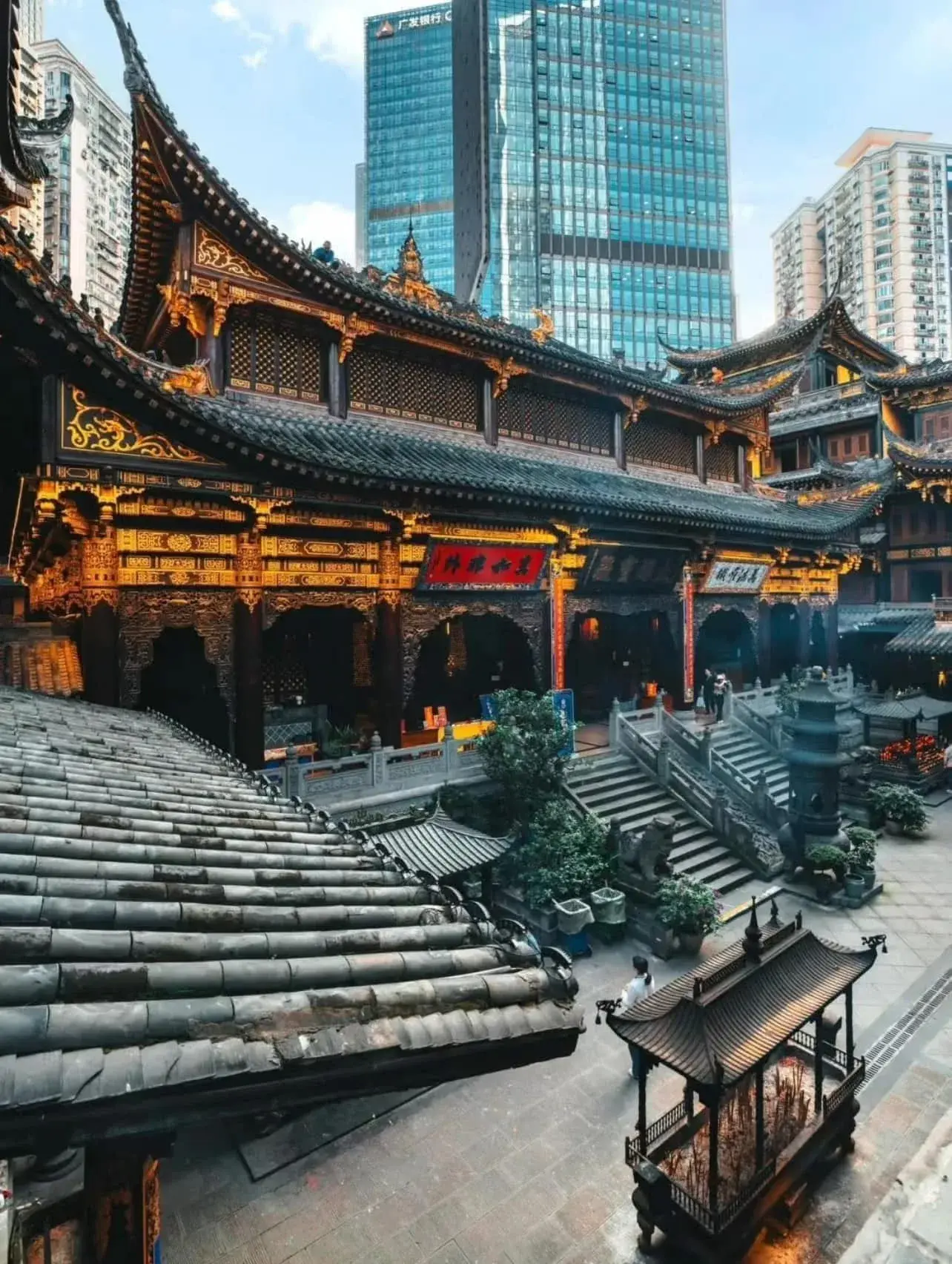 chua-la-han-trung-khanh-30