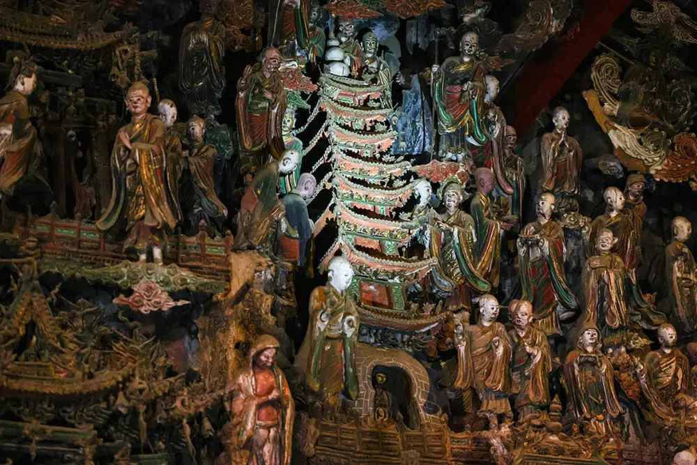 chua-thuy-luc-lam-dien-tay-an