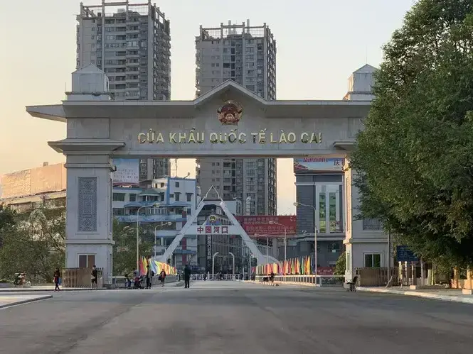 HÀ NỘI – HÀ KHẨU – THẠCH LÂM – CÔN MINH – KIỆU TỬ SƠN – KIẾN THỦY – MÔNG TỰ 5 NGÀY 5 ĐÊM