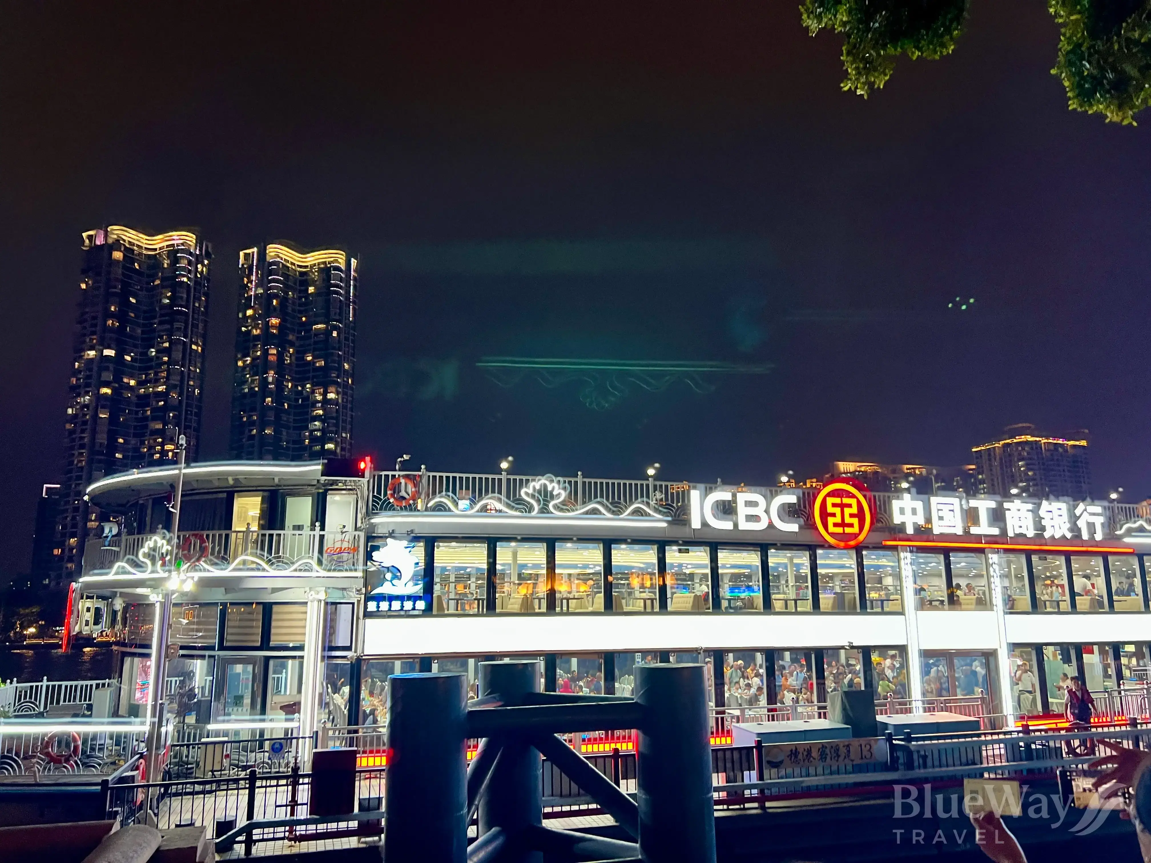 du-thuyen-song-chau-giang-quang-chau