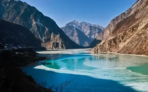 HÀ NỘI- TRÙNG KHÁNH - CỬU TRẠI CÂU - ĐÔ GIANG YỂN- THÀNH ĐÔ 6 NGÀY 5 ĐÊM