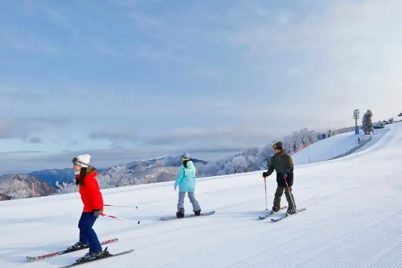 [TOUR NO SHOPPING] THƯỢNG HẢI - BẮC KINH - TRẢI NGHIỆM TRƯỢT TUYẾT 7 NGÀY 6 ĐÊM
