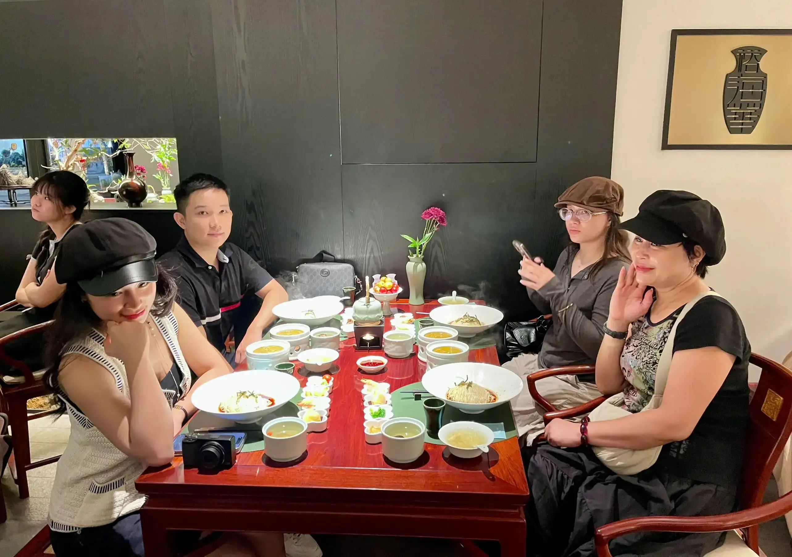 Review Quán Mì Cua Lông Trứ Danh Trong Tour Thượng Hải 4N4Đ | Blueway Travel