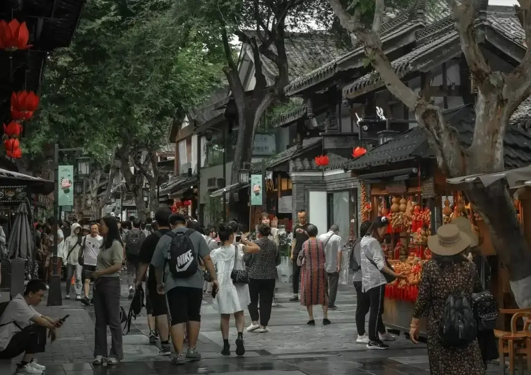 [TOUR NO SHOPPING] HÀ NỘI – THÀNH ĐÔ – NÚI TỨ CÔ NƯƠNG ĐẠT CỔ BĂNG XUYÊN – TẤT BẰNG CÂU 6 NGÀY 5 ĐÊM