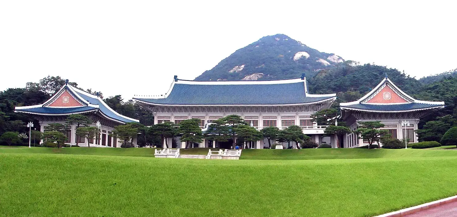 HÀ NỘI – BUSAN – TÀU VEN BIỂN– SEOUL – NAMI– TRƯỢT TUYẾT – HÁI DÂU