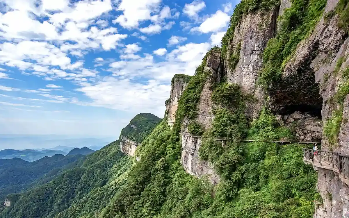 nui-kim-phat-son-trung-khanh-2