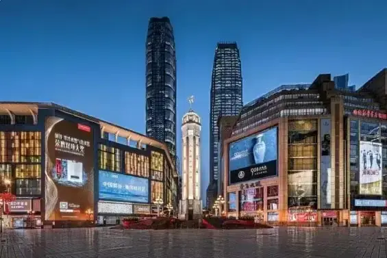 pho-tuong-niem-bia-giai-phong-8