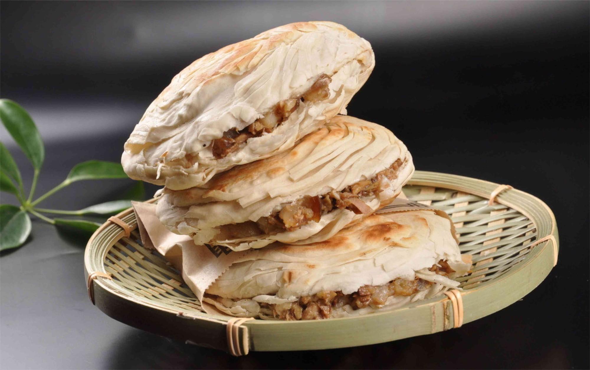 roujiamo-banh-mi-kep-thit-tay-an