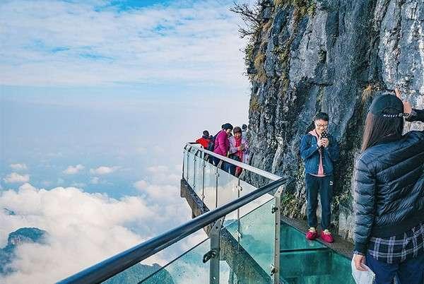 TRƯƠNG GIA GIỚI – VIÊN GIA GIỚI  THIÊN TỬ SƠN - PHƯỢNG HOÀNG CỔ TRẤN 6 NGÀY 5 ĐÊM
