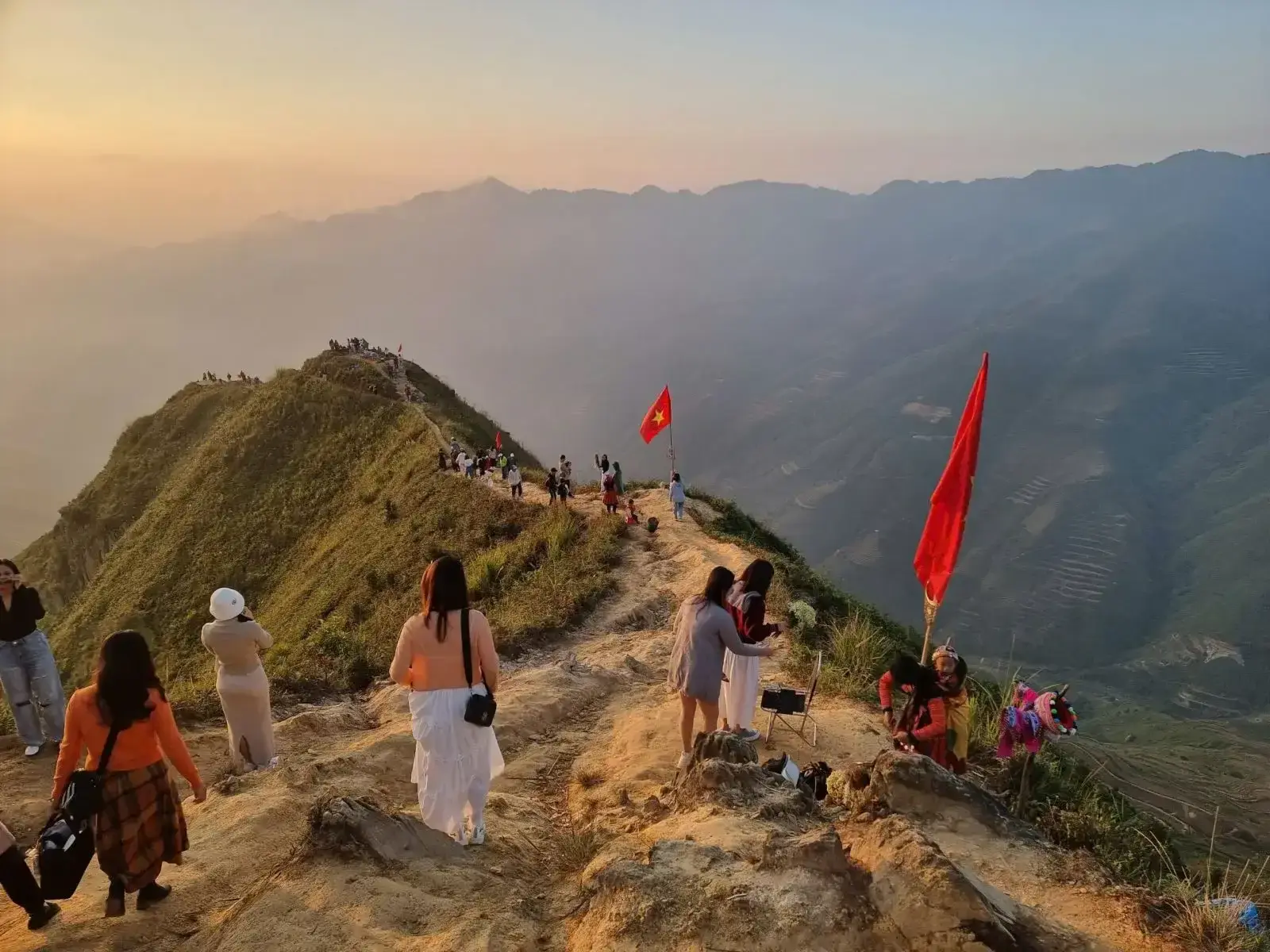 TOUR SĂN MÂY TÀ XÙA 2 NGÀY 1 ĐÊM