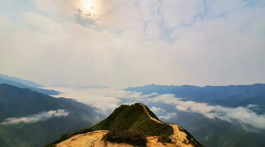 TOUR SĂN MÂY TÀ XÙA 2 NGÀY 1 ĐÊM
