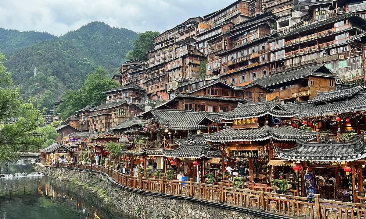 Thien-ho-mieu-trai-quy-chau-1-1