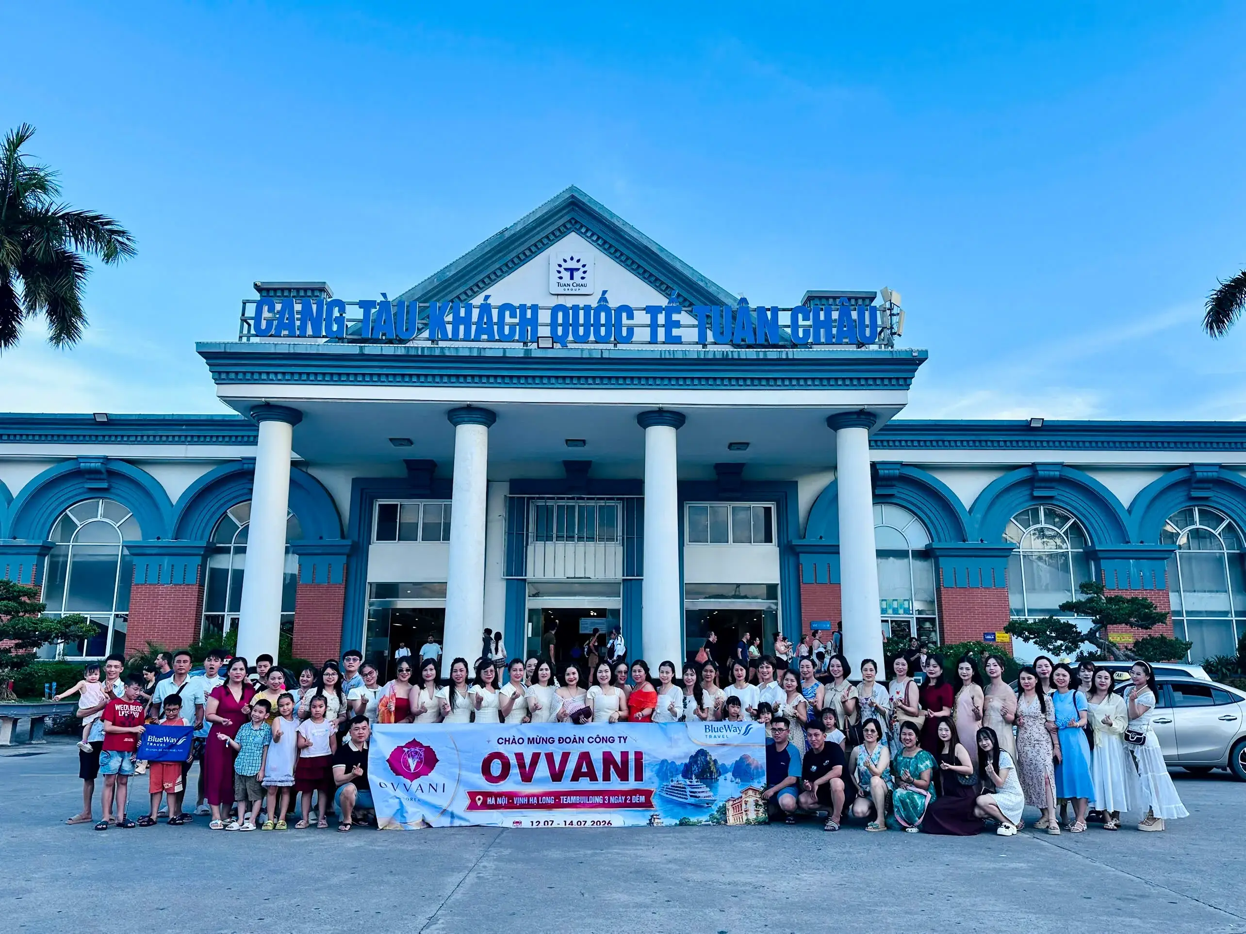 BLUEWAY TRAVEL TỔ CHỨC TOUR HẠ LONG 3 NGÀY 2 ĐÊM CHO CÔNG TY TNHH THƯƠNG MẠI XUẤT NHẬP KHẨU OVVANI