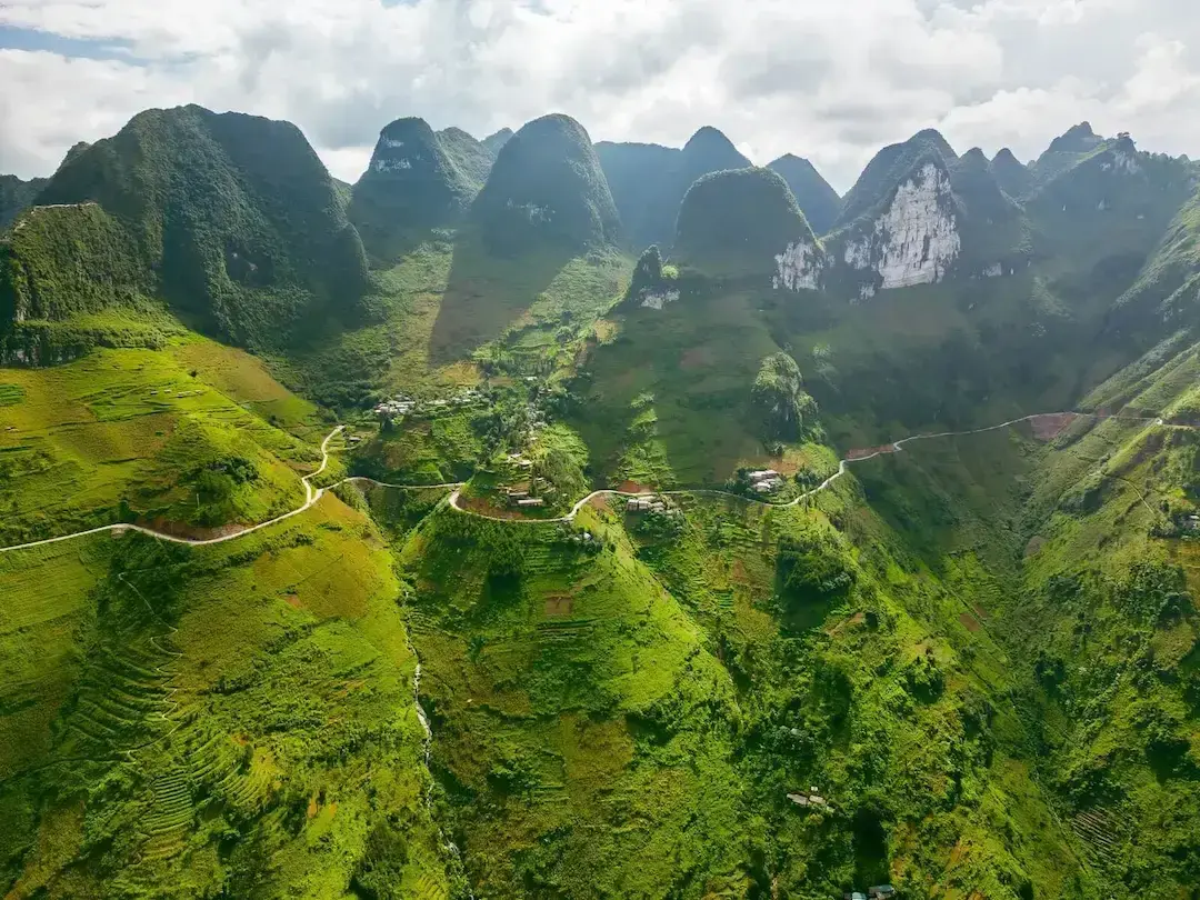 TOUR HÀ GIANG - SÔNG NHO QUẾ HÙNG VĨ 3 NGÀY 2 ĐÊM TỪ HÀ NỘI