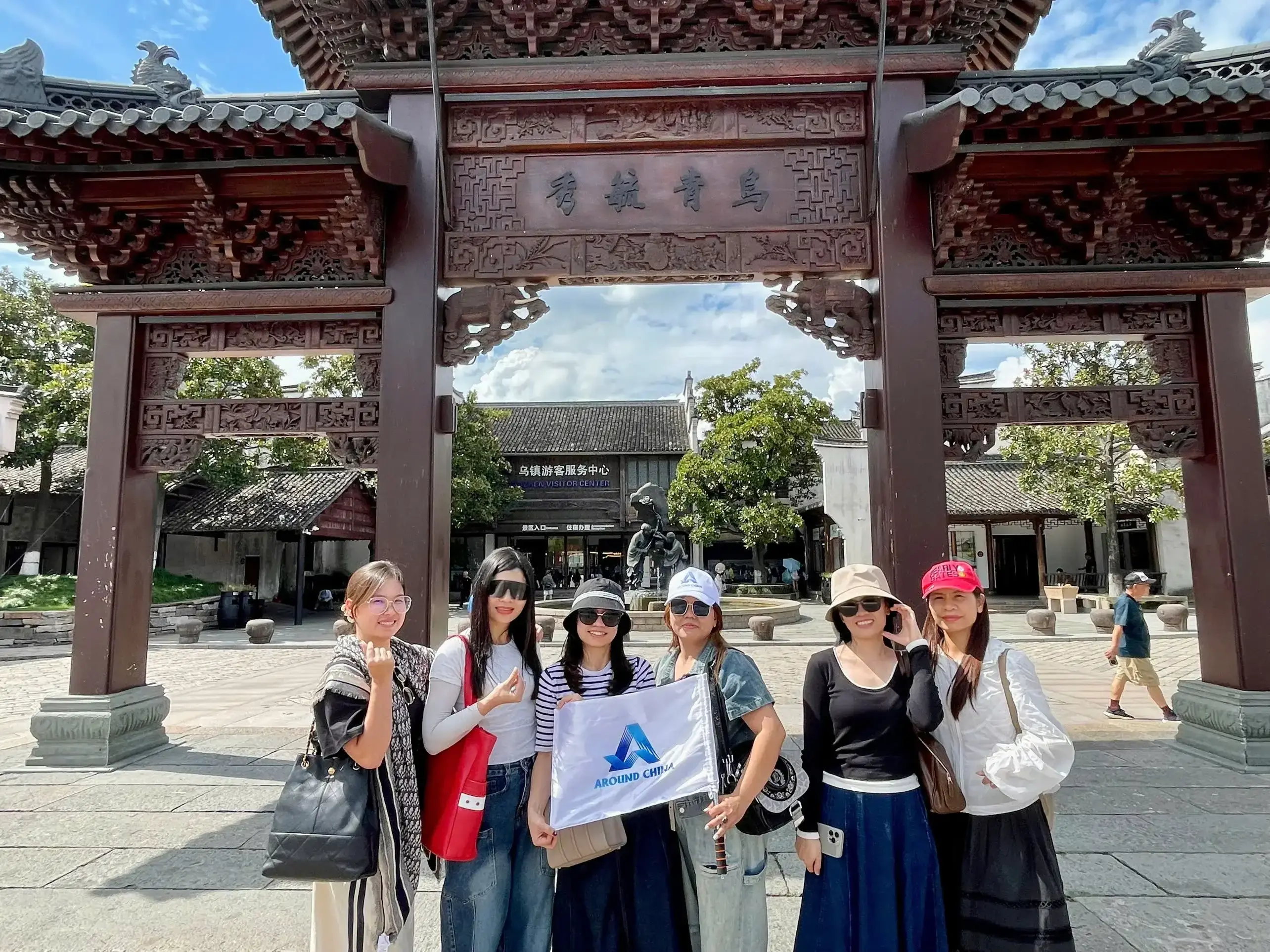 tour-thuong-hai-no-shopping-blueway-travel