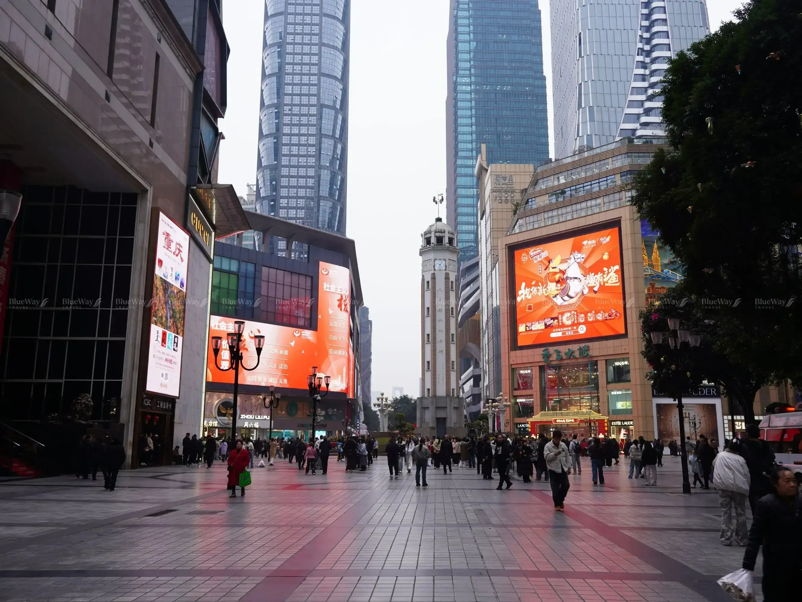 tuong-dai-giai-phong-81