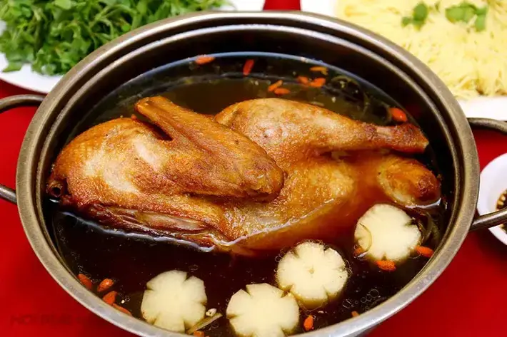 vit-ham-bat-bao-thuong-hai